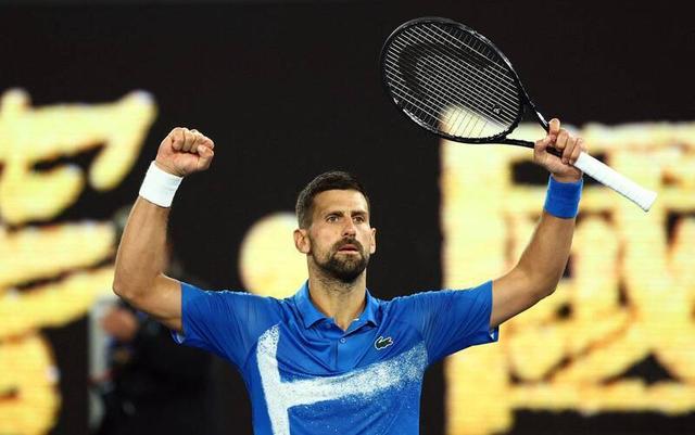 开云棋牌app - 德约科维奇回归赛场，连败首场状态亮眼，法国队观众沸腾！